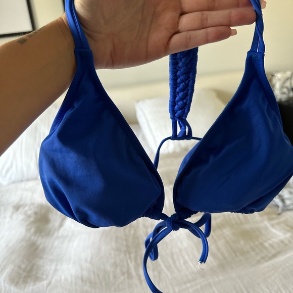 L space blue macrame bikini top - Picture 3 of 4